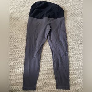 Capri Grey Maternity Leggings Ingrid and Isabel